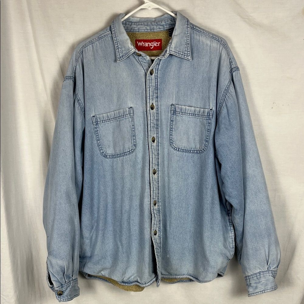 Vintage 1990s Wrangler Sherpa Lined Denim Button Up Shacket